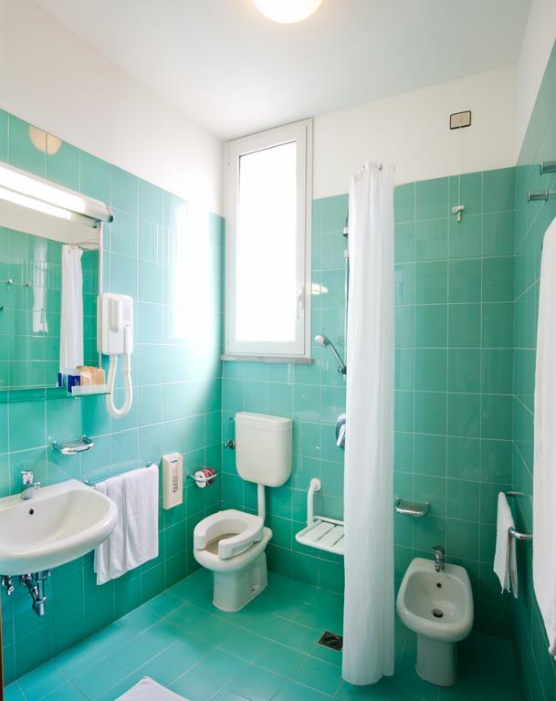 Hotel Ariston ビビオーネ 部屋 写真